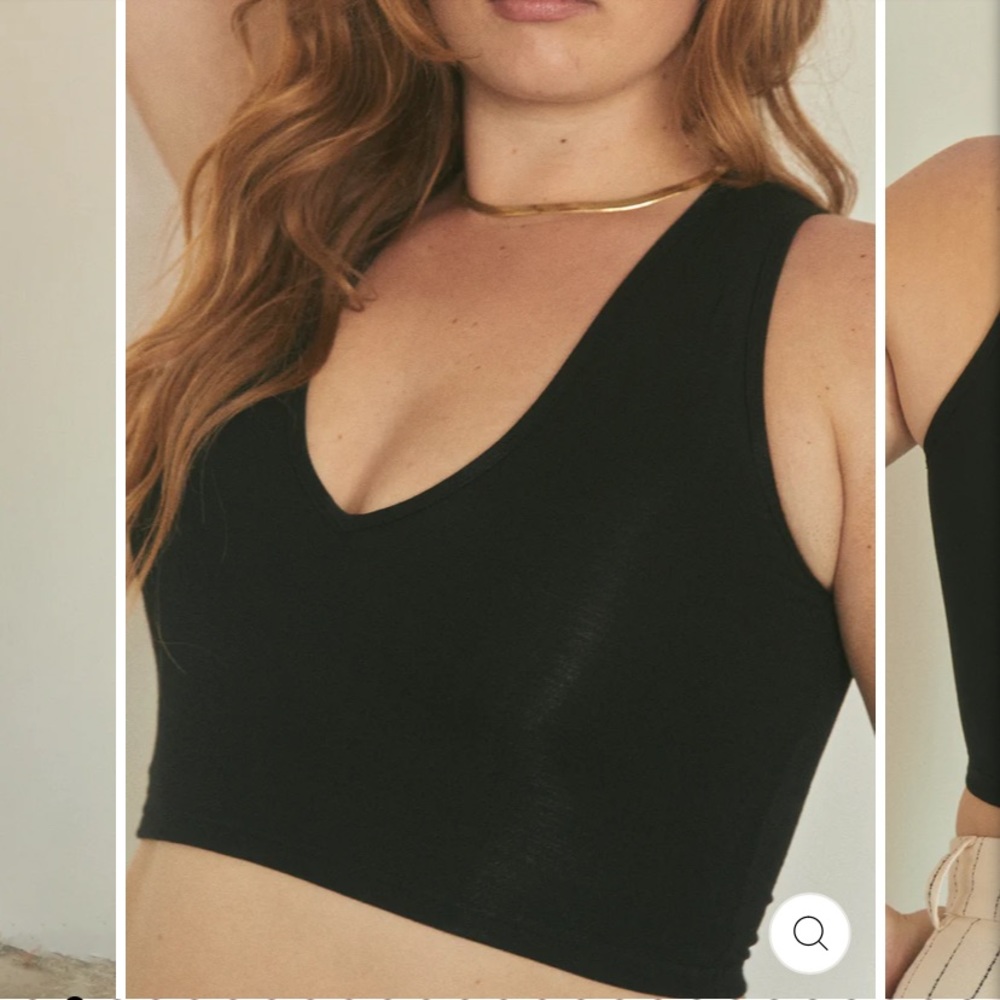 Klassy Network black crop V Neck brami